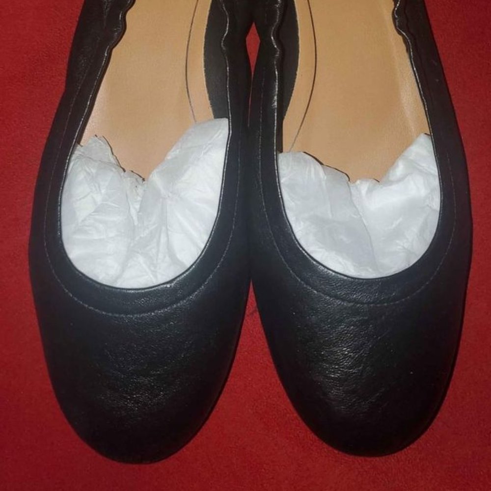 Women's Vionic Flats Size 8